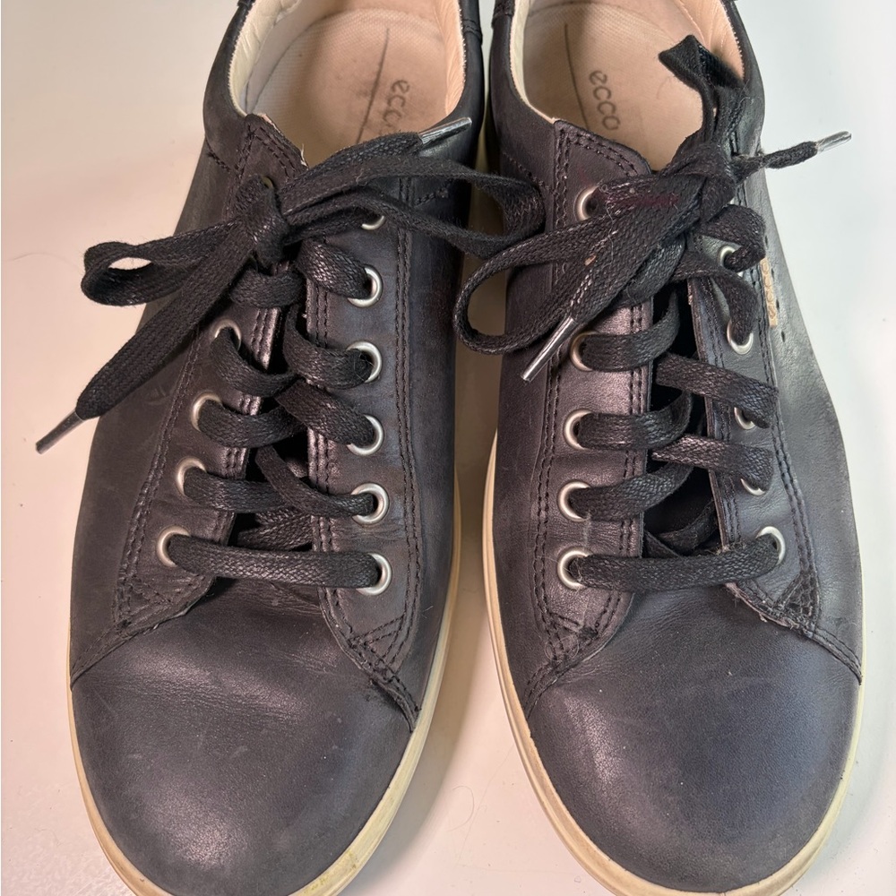 ECCO women black Leather Sneakers